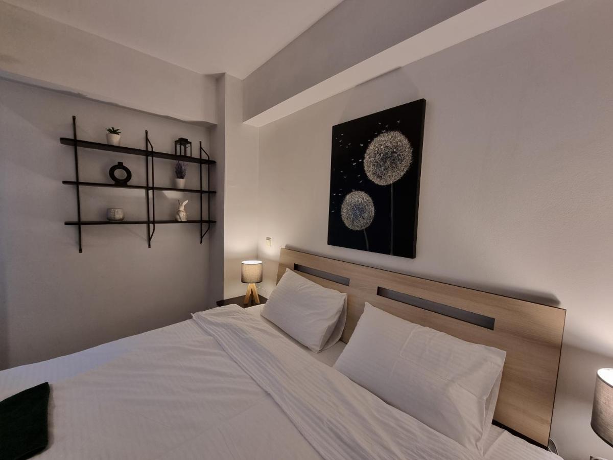 Central & Comfy, Peaceful Apt In Iasi Esterno foto