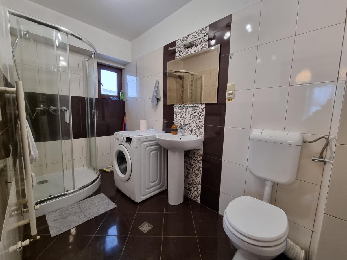 Central & Comfy, Peaceful Apt In Iasi Esterno foto